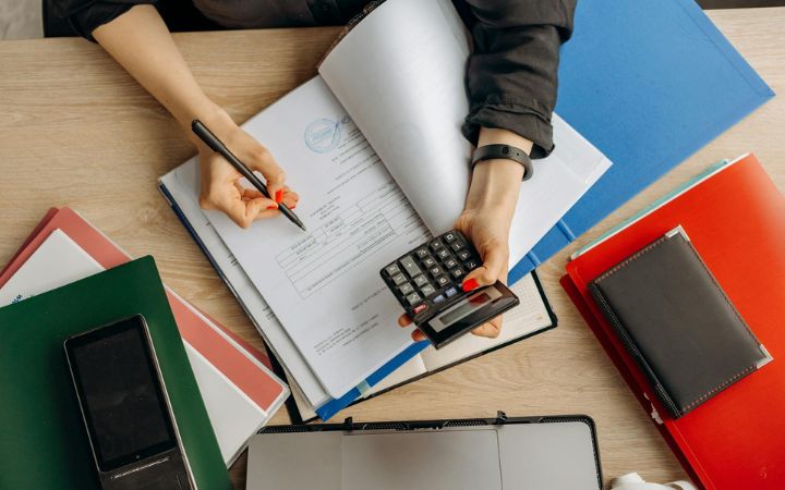 NICSP 2 (Norma Internacional de Contabilidad del Sector Público) exige un estado de flujos de efectivo